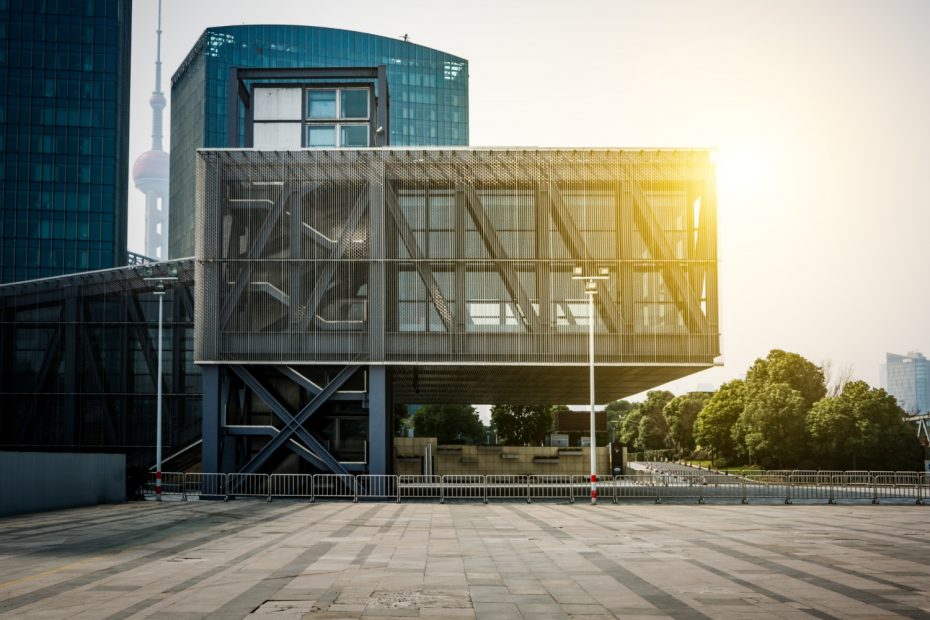 Traditional and Modular Construction