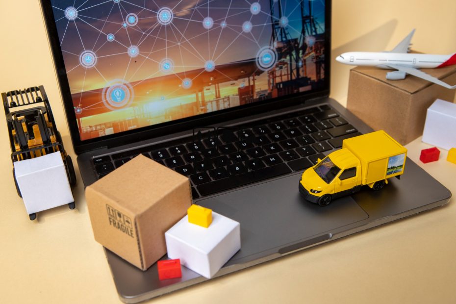 Pembangunan Gudang Modern untuk Perusahaan Logistik