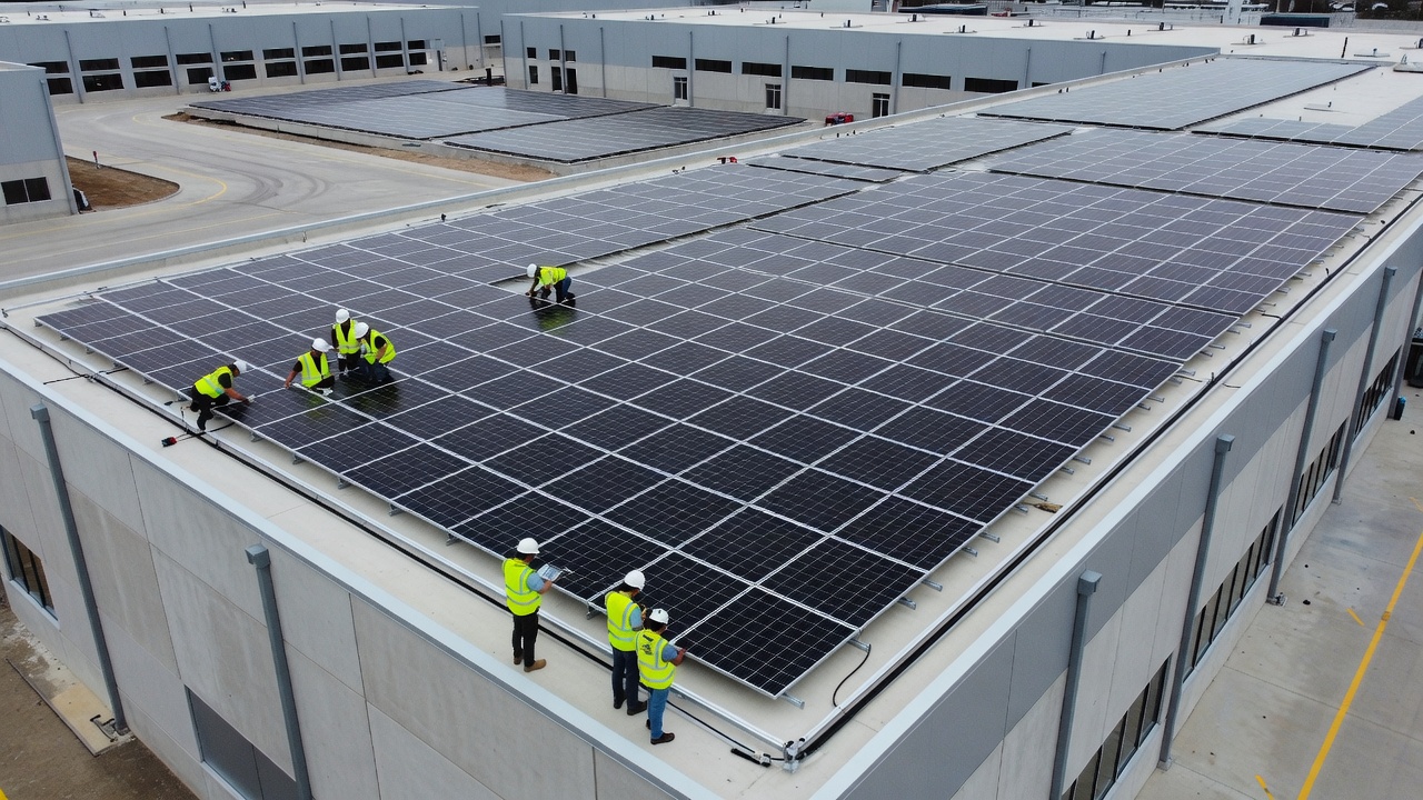 trimulia-solar_panel_industrial_integration-1784858574 trimulia-solar_panel_industrial_integration-1784858574